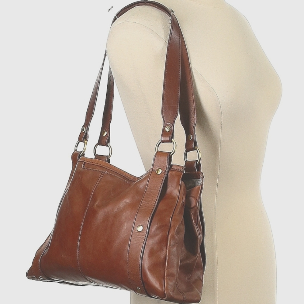 HOBO Versatile Tofee Colored Leather Shoulder Bag